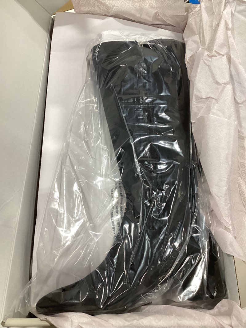 Condition photo showing As Is for Bandolino Women's Addyson Wde Calf Knee High Boot 6 Black 001