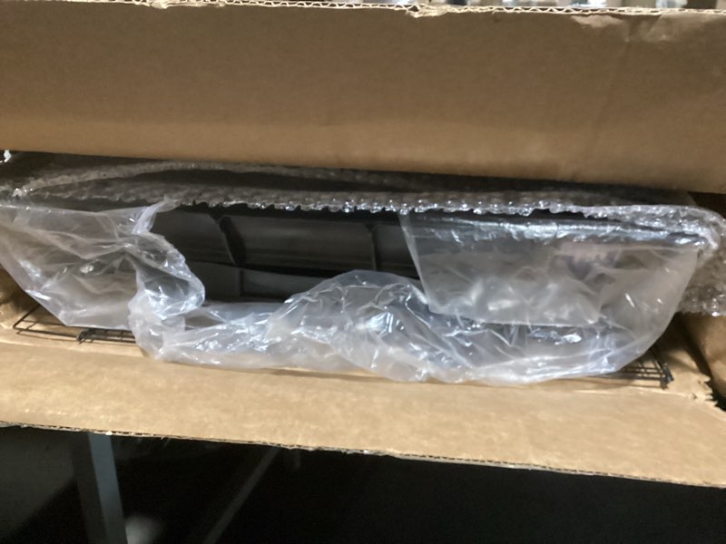 Condition photo showing Good Condition for Prevue Hendryx SP850B/B Clean Life Cockatiel Cage, Black, 1/2"