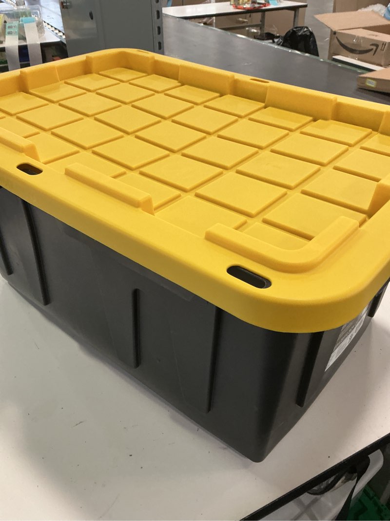 Condition photo showing Good Condition for Centrex Plastics, LLC Commander 27-Gallon Tote with Standard Snap Lid