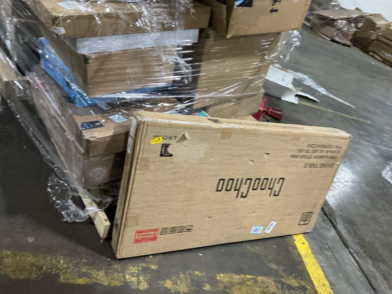 Condition photo showing Good Condition for ChooChoo 47.2 Inch Round Dining Table for 4, Farmhouse Wood Kitchen Table, Round Dinner Table for Kitchen & Dining Room, Walnut Walnut 47.2inch