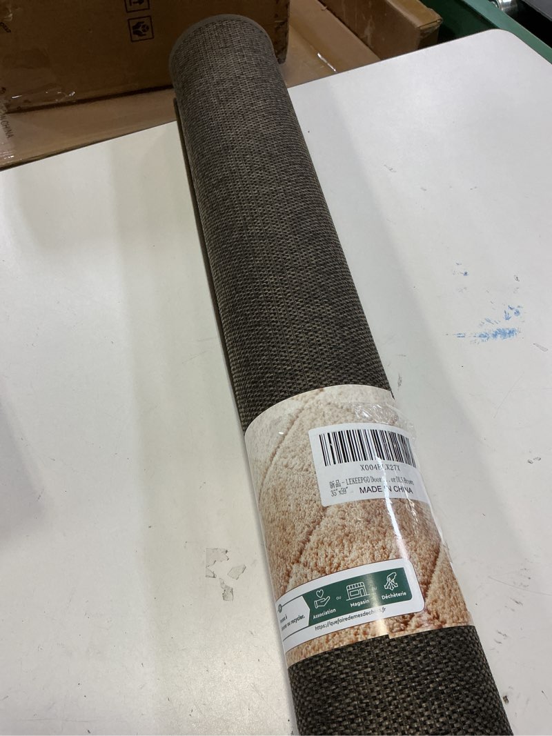 Condition photo showing Good Condition for LEKEEPGO Door Mat 36"x59", Non Slip Door Mat Indoor Entrance, Rubber Backing Front Indoor Door Mats Washable Absorbent Low-Profile Doormat Entryway Entry Resist Dirt Inside Door Mats, Brown 3' x 4'11" (Rectangular) Coffee