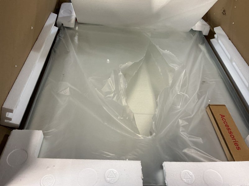 Condition photo showing Good Condition for LOAAO 24X30 Inch Black Metal Framed Bathroom Mirror for Wall, Matte Black Bathroom Vanity Mirror Farmhouse, Large Rounded Rectangle Mirror, Anti-Rust, Hangs Horizontally or Vertically Black 24"L x 30"W