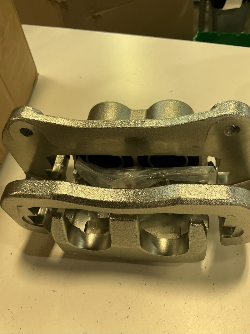 Condition photo showing Good Condition for detroit axle - front left brake caliper for 2003-2008 dodge ram 2500 3500 4000 driver side disc brake caliper w/bracket 2004 2005 2006 2007 replacement