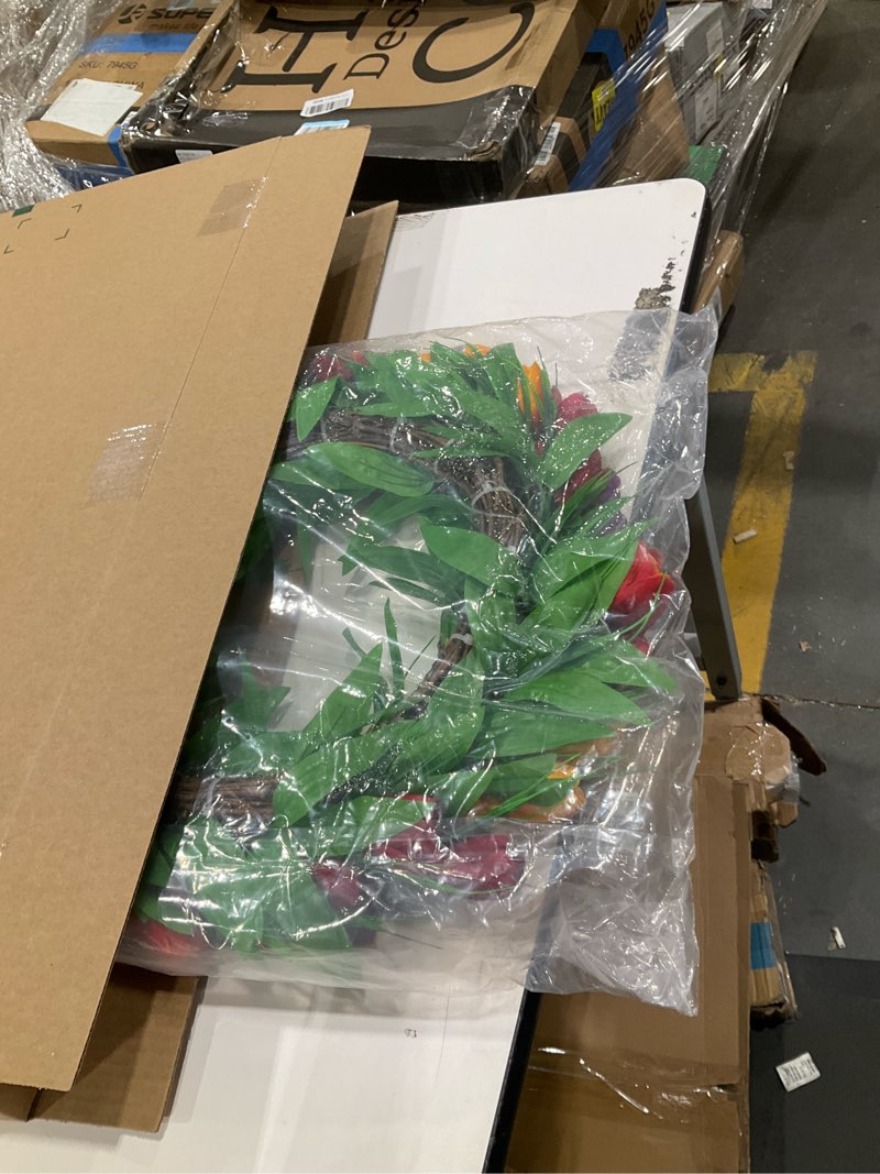 Condition photo showing Good Condition for ewer 20 inches tulip wreath, artificial flower handmade floral wreath for 2022 new spring, simulation round spring garland for front door wedding wall home decor