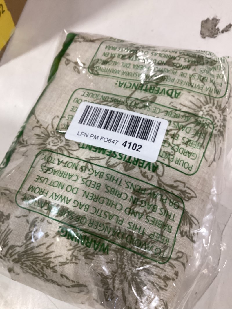 Condition photo showing Good Condition for jinchan Floral Linen Tier Curtains Floral Sage on Beige Cafe Curtains 36 Inch Length Kitchen Living Room Bedroom Bathroom Farmhouse Rustic Country Rod Pocket 2 Panels Floral Sage Green on Beige 26"W x 36"L (Pack of 2)