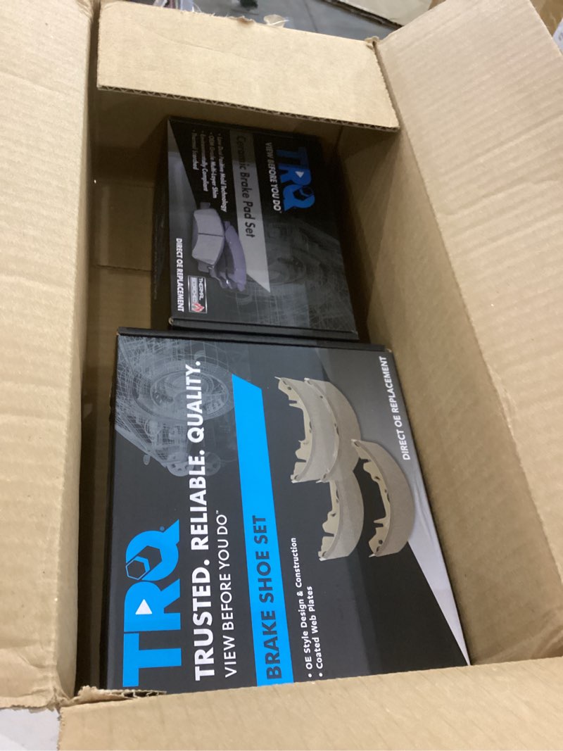 Condition photo showing New/Like New for TRQ Front and Rear Brake Pads Ceramic Hardware Compatible with 2017-2019 Hyundai Elantra Ceramic BFA81654