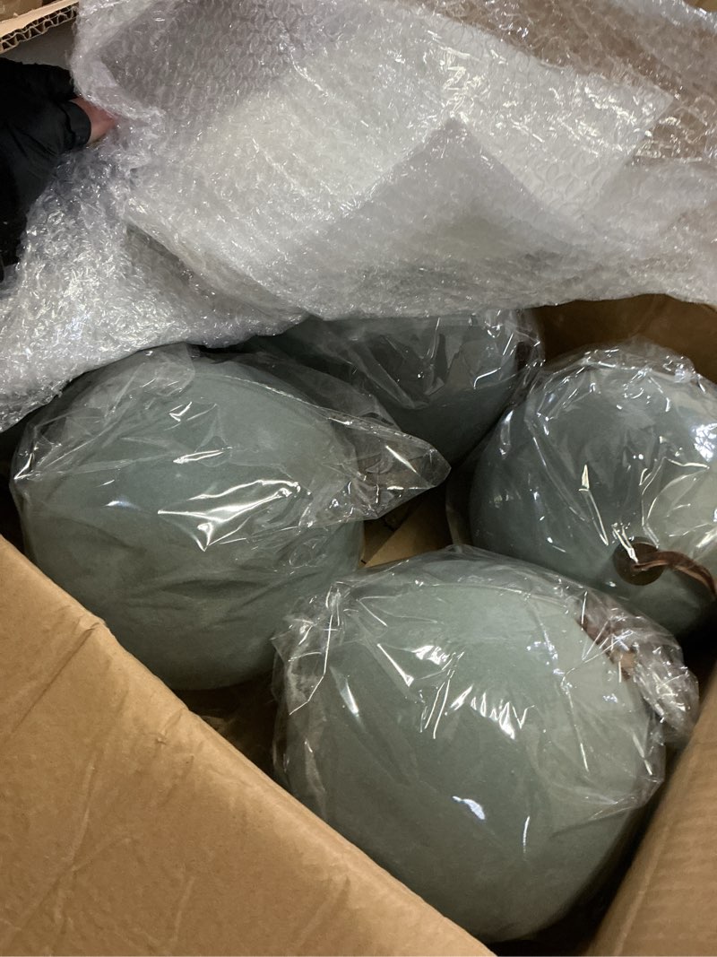 Condition photo showing New/Like New for Weysat 6 Pcs 8 Inch Extra Large Velvet Christmas Ball Ornaments Set Flocked Holiday Ornaments Giant Velvet Xmas Balls for Christmas Tree Festive Indoor Display Holiday Party (Dusty Blue) Dusty Blue 6