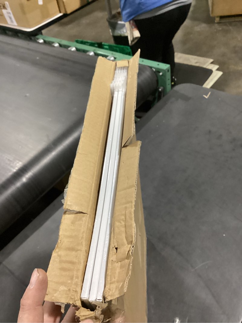 Condition photo showing Good Condition for upsimples 16x24 picture frame white 3 pack, scratch-proof poster frames 16 x 24 for photo gallery - slide-in strips, horizontal or vertical wall mounting white 16x24