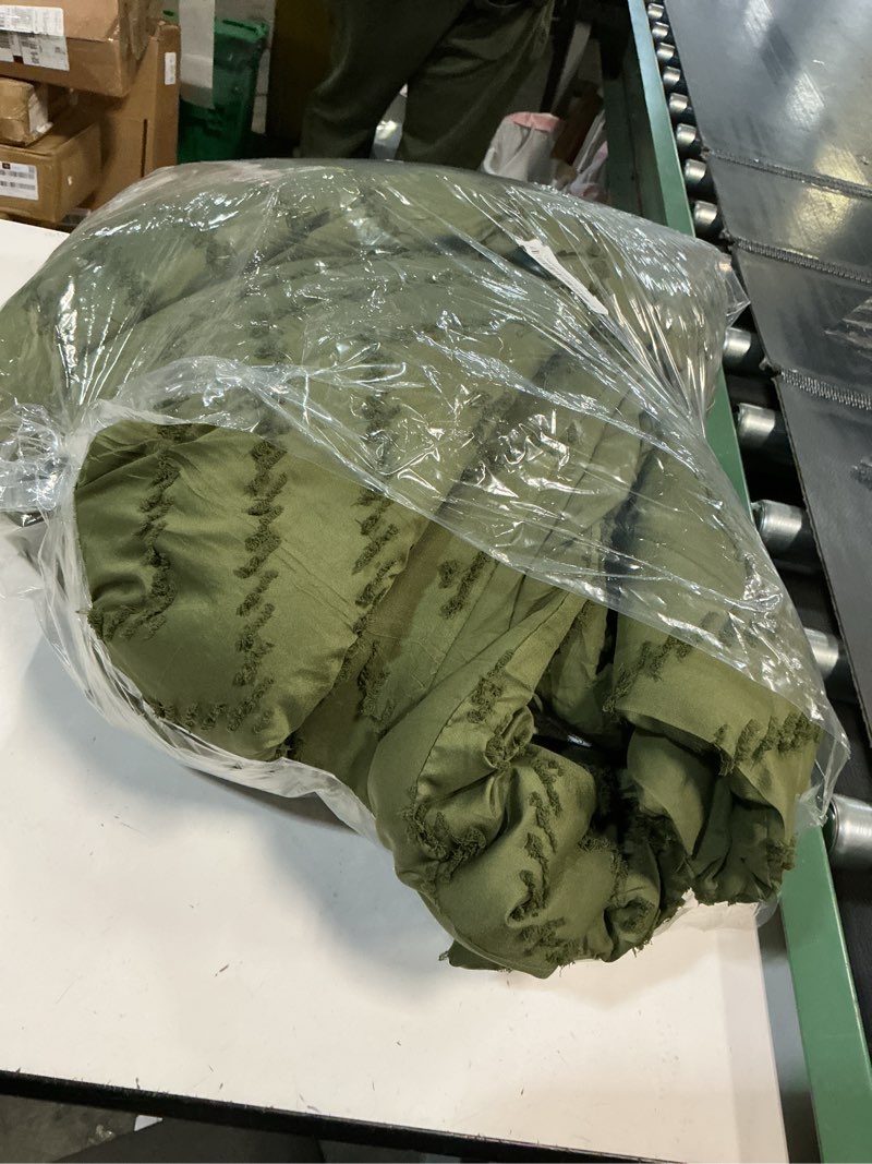Condition photo showing Good Condition for Andency Olive Green Comforter Set Full, Boho Soft Fluffy Warm Lightweight Bedding Comforter Sets for