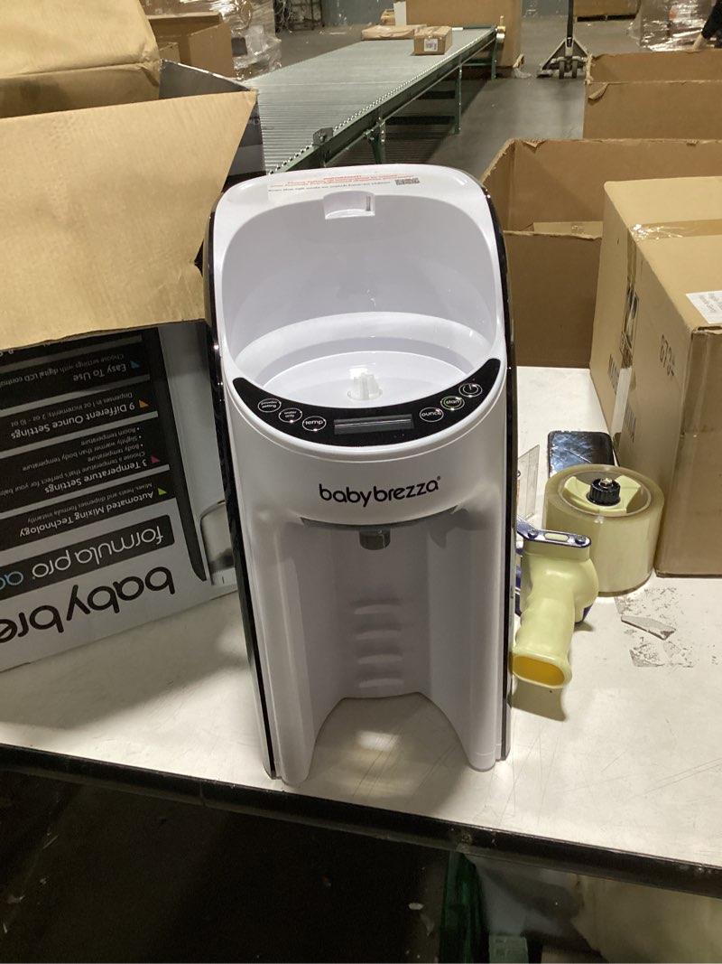 Condition photo showing Good Condition for Baby Brezza New and Improved Formula Pro Advanced Formula Dispenser Machine - Automatically Mix a Warm Formula Bottle Instantly - Easily Make Bottle with Automatic Powder Blending, White