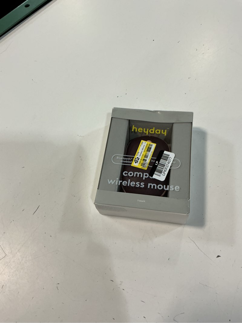https://lotting-media.assets.bidfta.com/lotting_26481422-0b9b-40cf-bfc6-0ff4a9039c43