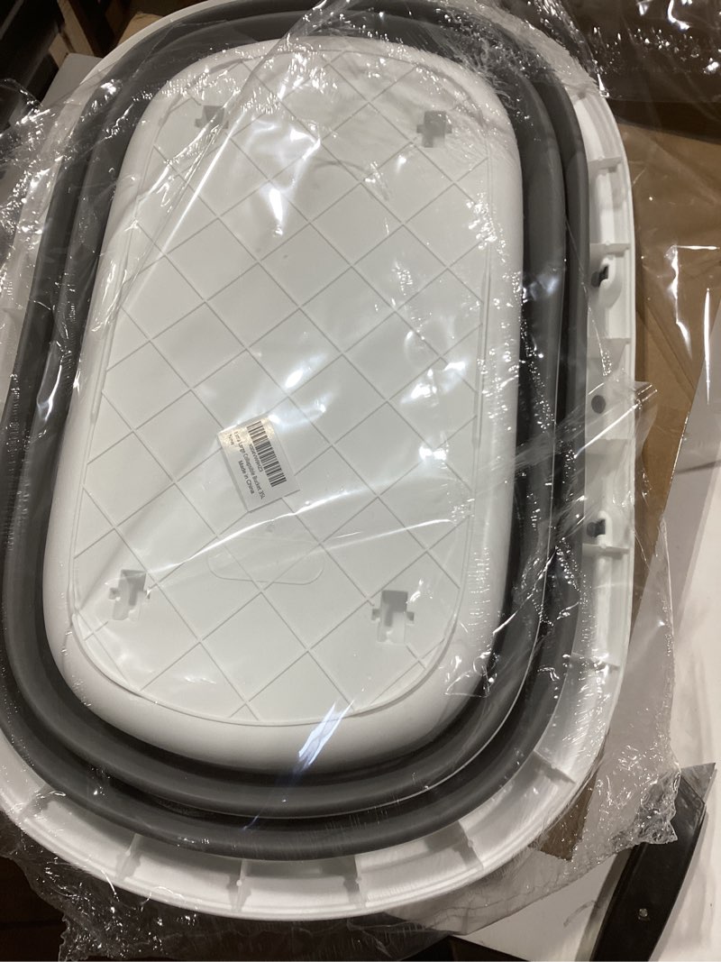 Condition photo showing Good Condition for Large Dog Bathtub 35L Collapsible Bucket with Handles & Wheels, Portable Bathtub Shower Bucket for Cat Bathing & Pet Dog Supplies, Folding Laundry Basket Clothes Storage Organizer RV Outdoor Bath Tub