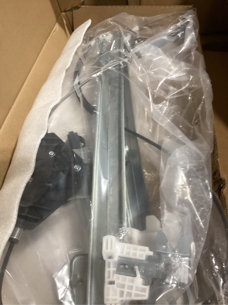 Condition photo showing Good Condition for dasbecan front passenger side power window regulator with motor assembly comptible with nissan pathfinder 2013-2021 replace #751-981 (6pins) 6pins front passenger side