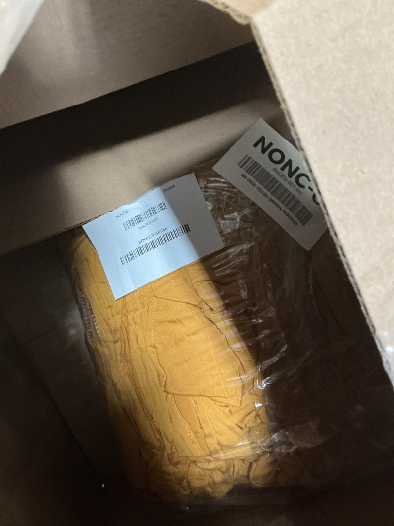 Condition photo showing Good Condition for 150 Pack Spandex Stretch Chair Sashes Bows, Elastic Stretch Chair Cover Bands Ties with Buckle Slider for Wedding Party Ceremony Reception Event Banquet Decoration (Gold)