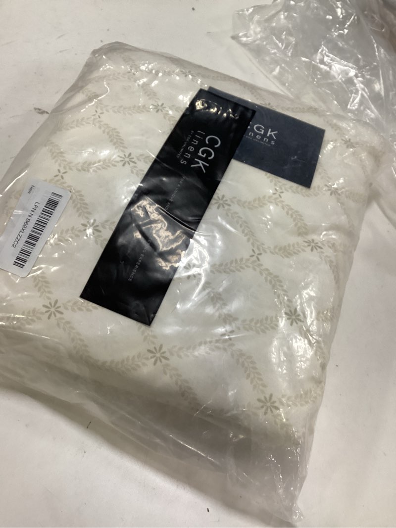 Condition photo showing New/Like New for Floral Sheets - Neutral Floral Bed Sheet Set - 1 Flat & 1 Fitted & 2 Pillowcases w/ Deep Pockets - Comfy, Wrinkle & Fade Free Boho Botanical Bedding - Ultra-Soft, Breathable & Cooling - King Size 30 - French Trellis King