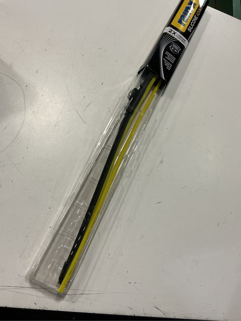 Condition photo showing As Is for rain-x silicone advantedge wiper blade 28" windshield wiper blades replacement, all-weather performance lasts 2x longer, premium beam, installock adapter for easy fit (pack of 1) 28" silicone advantedge
