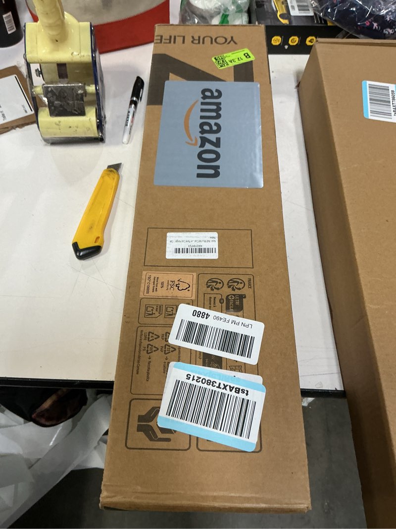 Condition photo showing New/Like New for Kazai. Wall-Mounted Coat Rack 'Toke' - Modern Design Coat Rack with Hidden Wall Hooks - Solid Wood Veneer Panel Coat Hanger - Oak 5 Hooks Oak