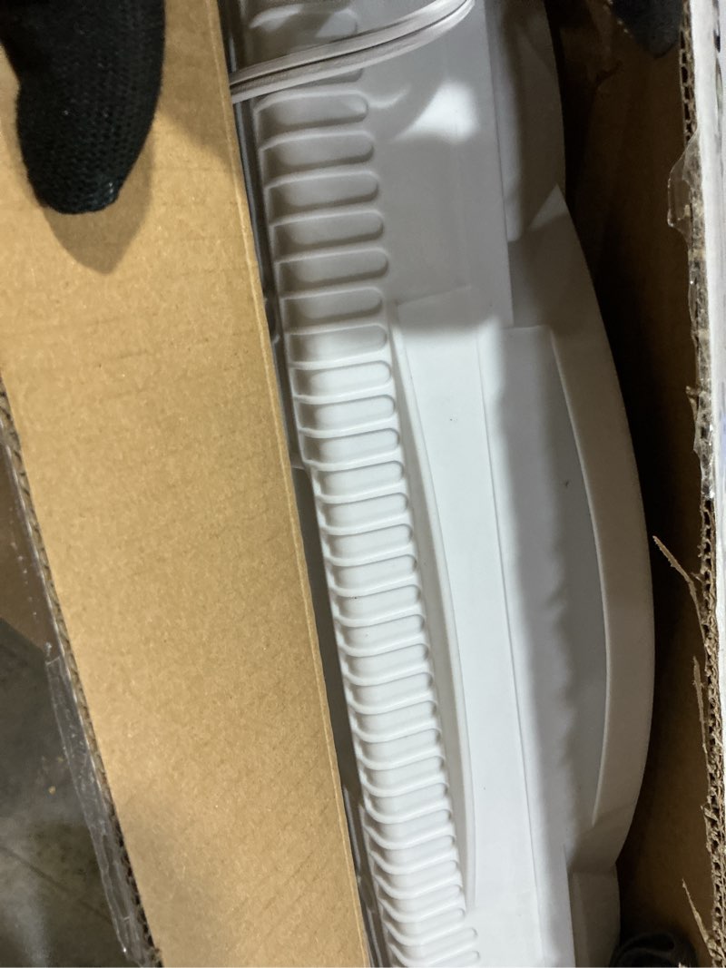 Condition photo showing Good Condition for comfort zone 9  3-speed reversible twin window fan with remote control  white