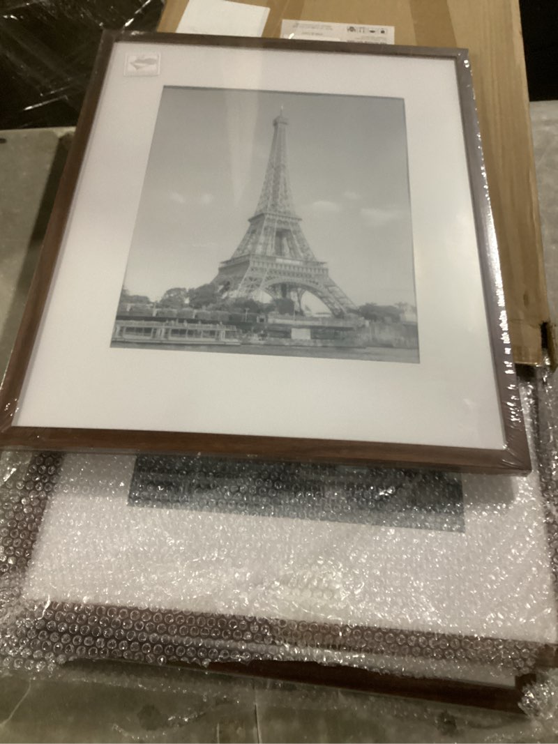 Condition photo showing Good Condition for upsimples 16x20 picture frame set of 5, display pictures 11x14 with mat or 16 x 20 without, wall gallery poster frames, brown brown 16x20