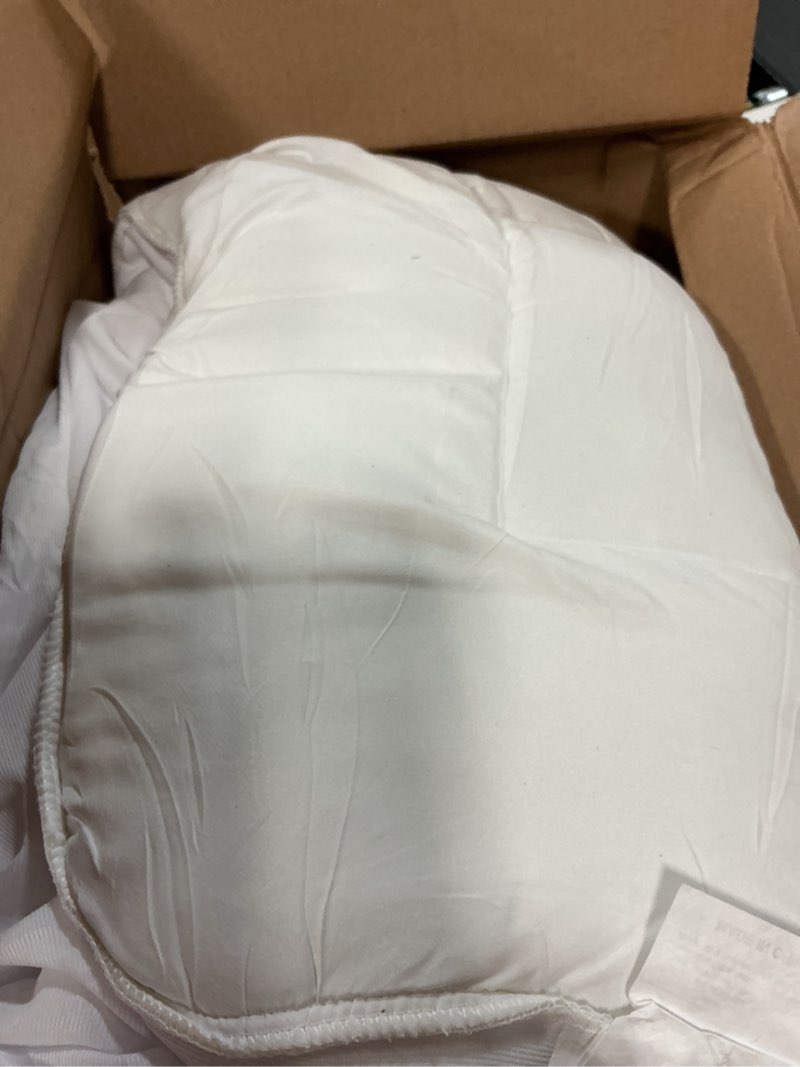 Condition photo showing As Is for easeland twin xl mattress pad pillow top quilted fitted mattress cover/protector extra long cotton top 8-21" deep pocket cooling mattress topper (39x80 inches, white) white twin xl
