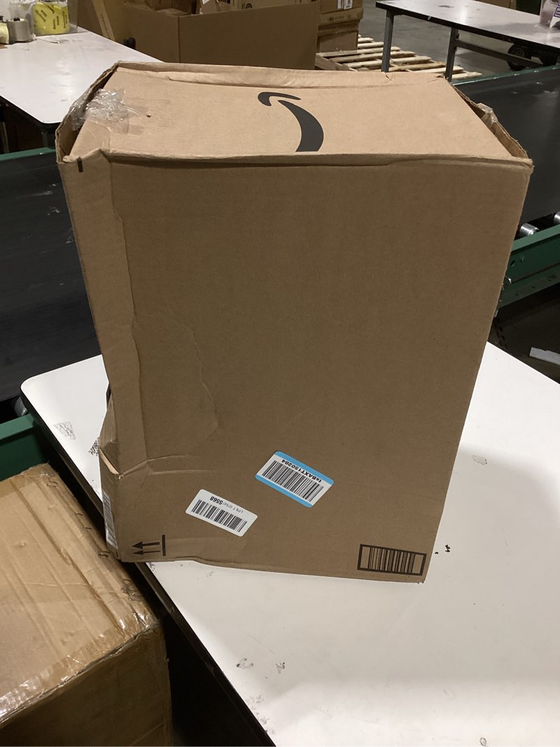 Condition photo showing Good Condition for juicer machines, cold press juicer (missing parts)