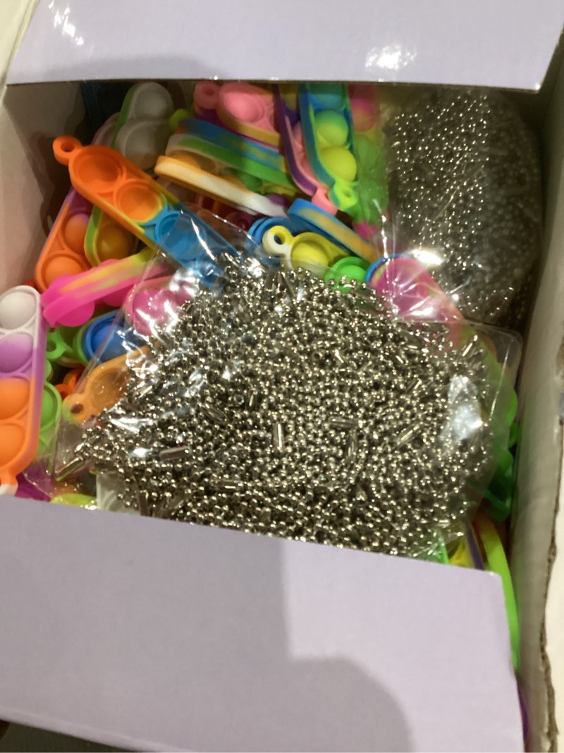 Condition photo showing Good Condition for 360 Pcs Rectangle Pop Keychain Mini Fidget Toys Bulk for Kids,Mini Pop Fidget Keychain Party Favors for Kids 4-8,8-12, Goodie Bag Stuffers Fidgets for Classroom Prizes Sensory Fidget Toy Packs
