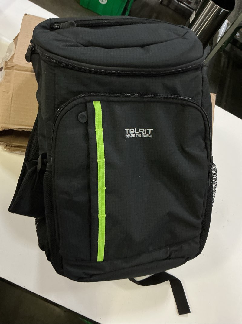 Condition photo showing Good Condition for tourit cooler backpack 30 cans lightweight insulated backpack cooler leak-proof for men and women 1-black
