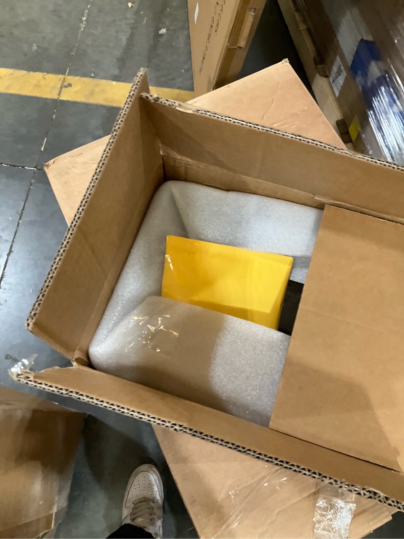 Condition photo showing Good Condition for Acrylic Step Stool Small Stool, Clear Acrylic Foot Stool for Bathroom Bedroom Kitchen Holds Up to 250lbs Clear (with Non-Slip, 12.6'' x 9'' × 9.8'') 12.6'' x 9'' × 9.8'' Clear