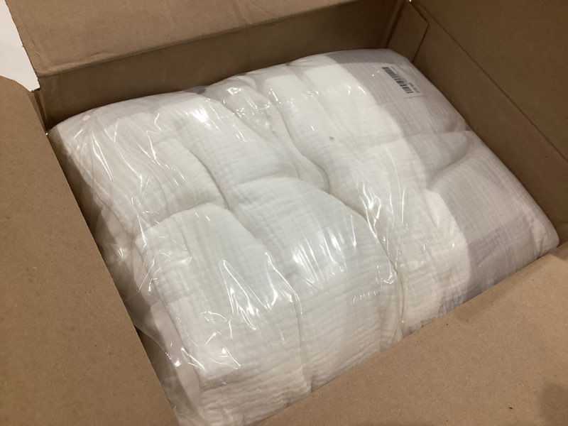 Condition photo showing New/Like New for emme muslin duvet cover queen size cream white, 100% cotton linen like comforter cover soft breathable lightweight gauze duvet cover with 2 pillowcases, 90"x90" 02 - cream white (no comforter) queen