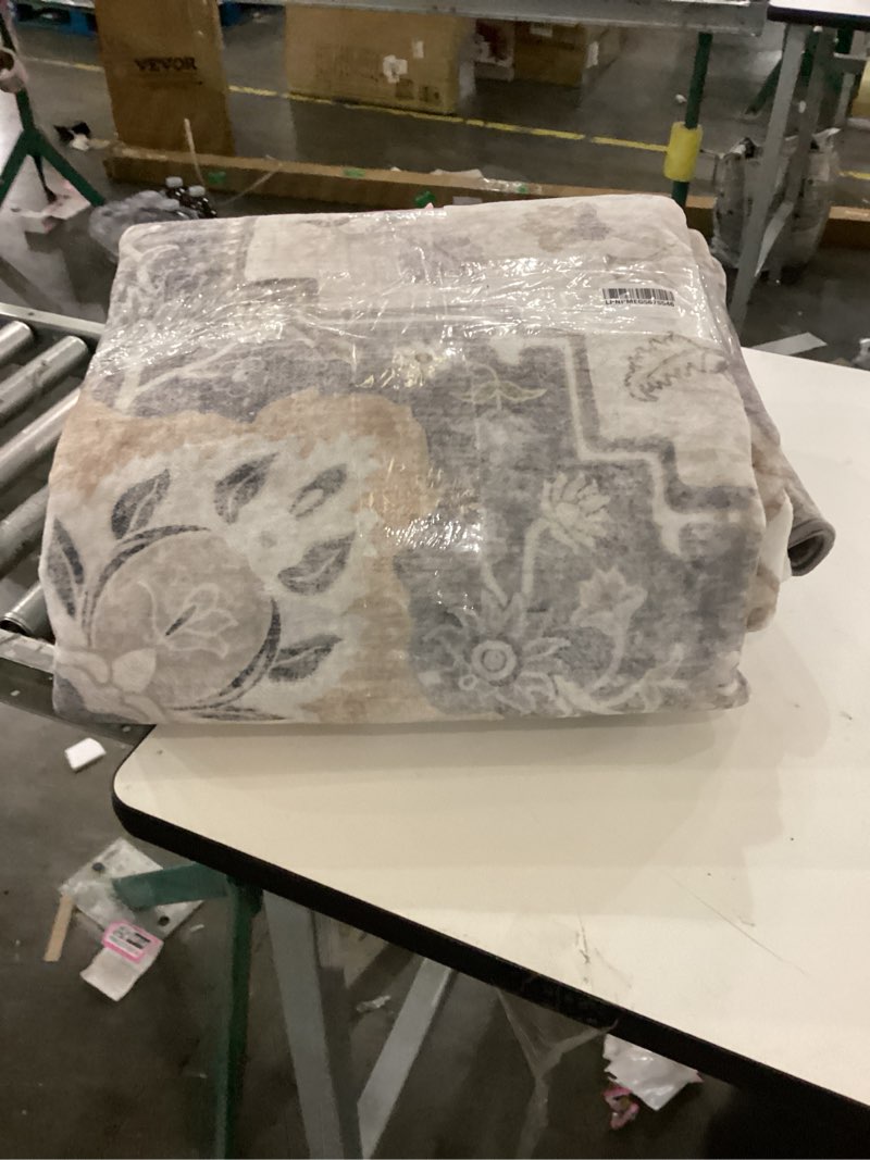 area rug on known size