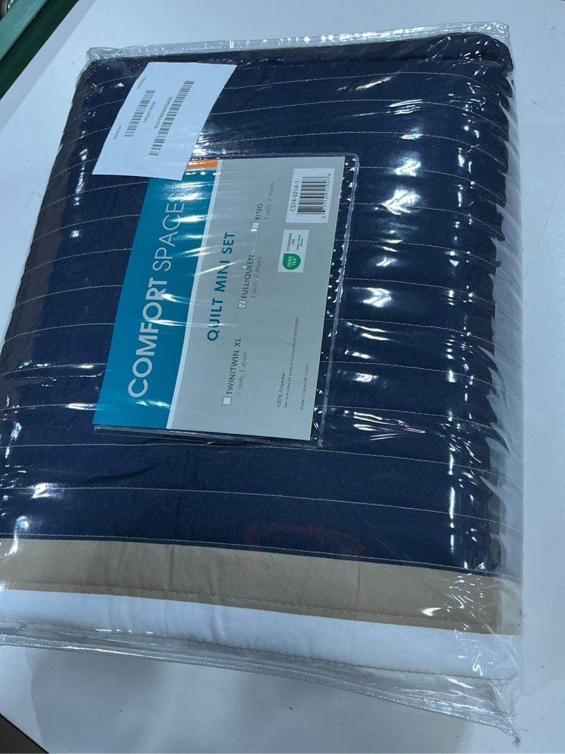 Condition photo showing New/Like New for comfort spaces quilt set trendy casual fun, vibrant color design, hypoallergenic all season, lightweight coverlet bedspread cozy kids bedding & sham full/queen verone white blue stripe 3 piece full/queen blue