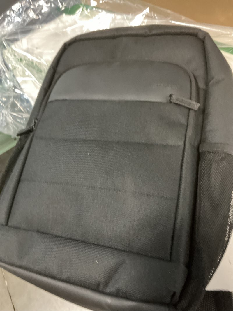 Condition photo showing Good Condition for kensington eq backpack 16”, for 15.6 inch-16 inch laptop, padded shoulder straps, side pocket,(k60392ww), black 16" eq laptop backpack 16”, for 15.6 inch-16 inch laptop, padded shoulder straps, side pocket,(k60392ww)