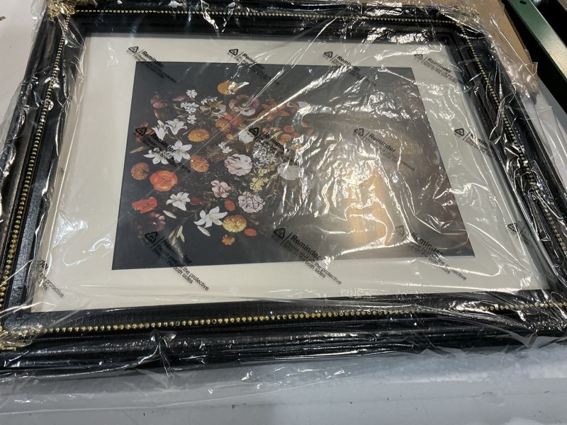 Condition photo showing Good Condition for simon's shop 11x14 picture frame with mat, black picture frames for wall and tabletop, 11 x 14 vinta