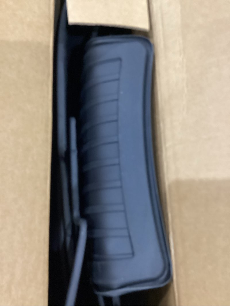 Condition photo showing Good Condition for floor mats for chrysler pacifica 2017-2025 2026, all weather floor mats trunk cargo liner with backrest protectors accessories, full coverage set for 7/8 seats (not fit hybrid)