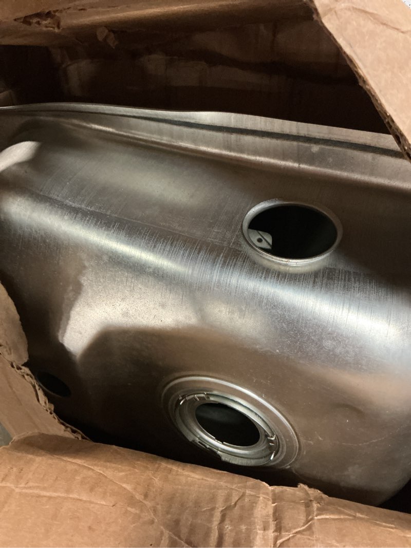 Condition photo showing Good Condition for spectra premium f12b fuel tank