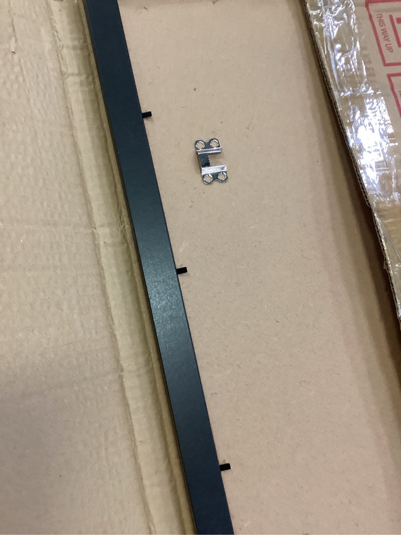 Condition photo showing Good Condition for lavie home 12x24 picture frame black, panoramic picture frame for wall decoration, classic black minimalist style suitable for decorating houses, offices, hotels?1 pack? 12x24 black