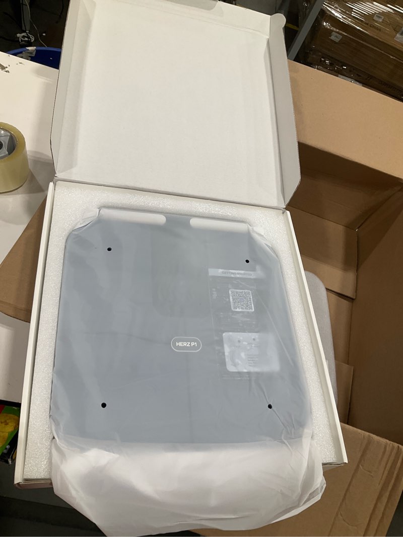 Condition photo showing Good Condition for herz p1 smart scale - 8-electrode body composition scale with handle | bmi, body fat, muscle mass, body weight dual-frequency bia for precision tracking app tracks 56 health & fitness metrics