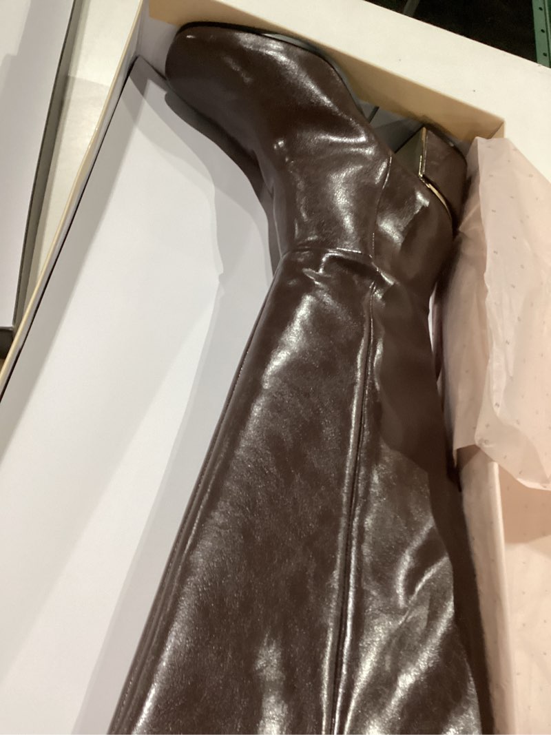 BCBGeneration Women's SEENA Fashion Boot, 11