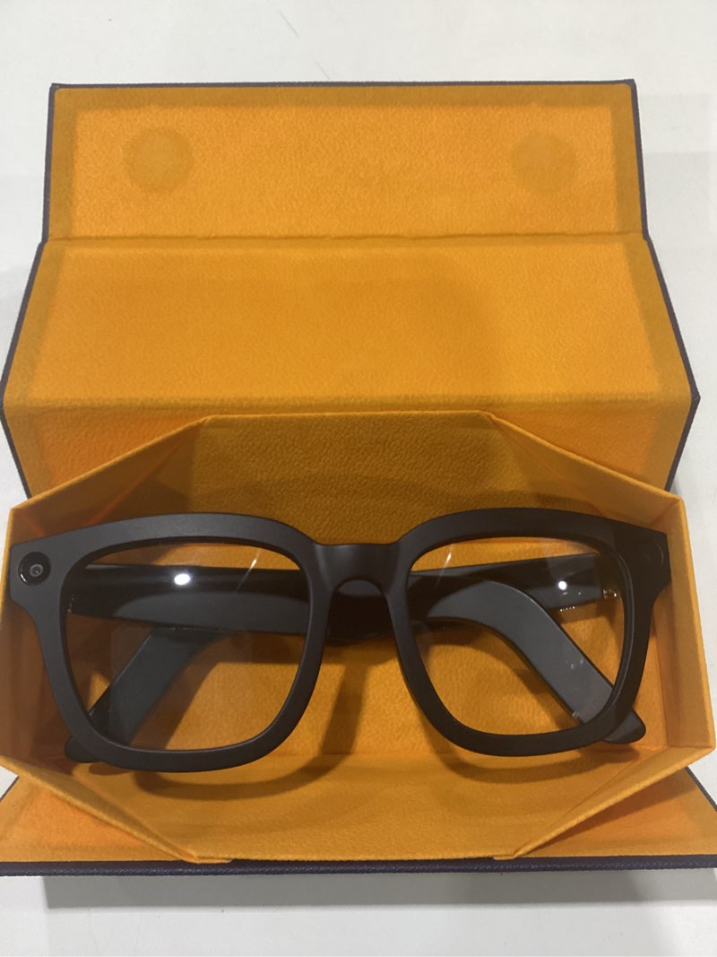 Condition photo showing New/Like New for AI Smart Glasses with ChatGPT, 8MP Camera Glasses with Camera and Audio, AI Translation Sunglasses with 164 Languages, Bluetooth Sunglasses with Voice/Calling, 8-Hour Music, Photochromic Lens Transitions Clear to Graphite Black NOT TESTED