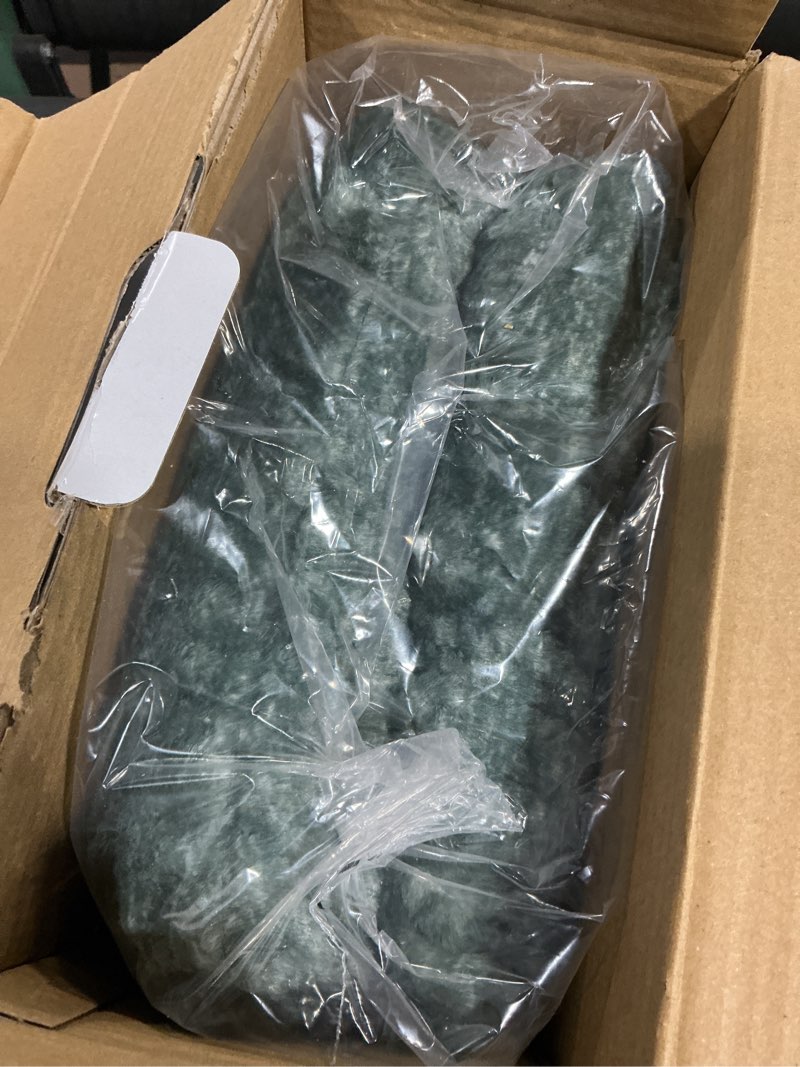 Condition photo showing New/Like New for Berkshire Blanket Heated Throw Blanket, Grace Fur to Loftmink Reversible Electric Throw with 4 Heat Levels, Fast Heating Printed Throw for Couch and Bed, Auto Shut-Off Feature (50"x60") Faux Heathered Print Large Trekking Green
