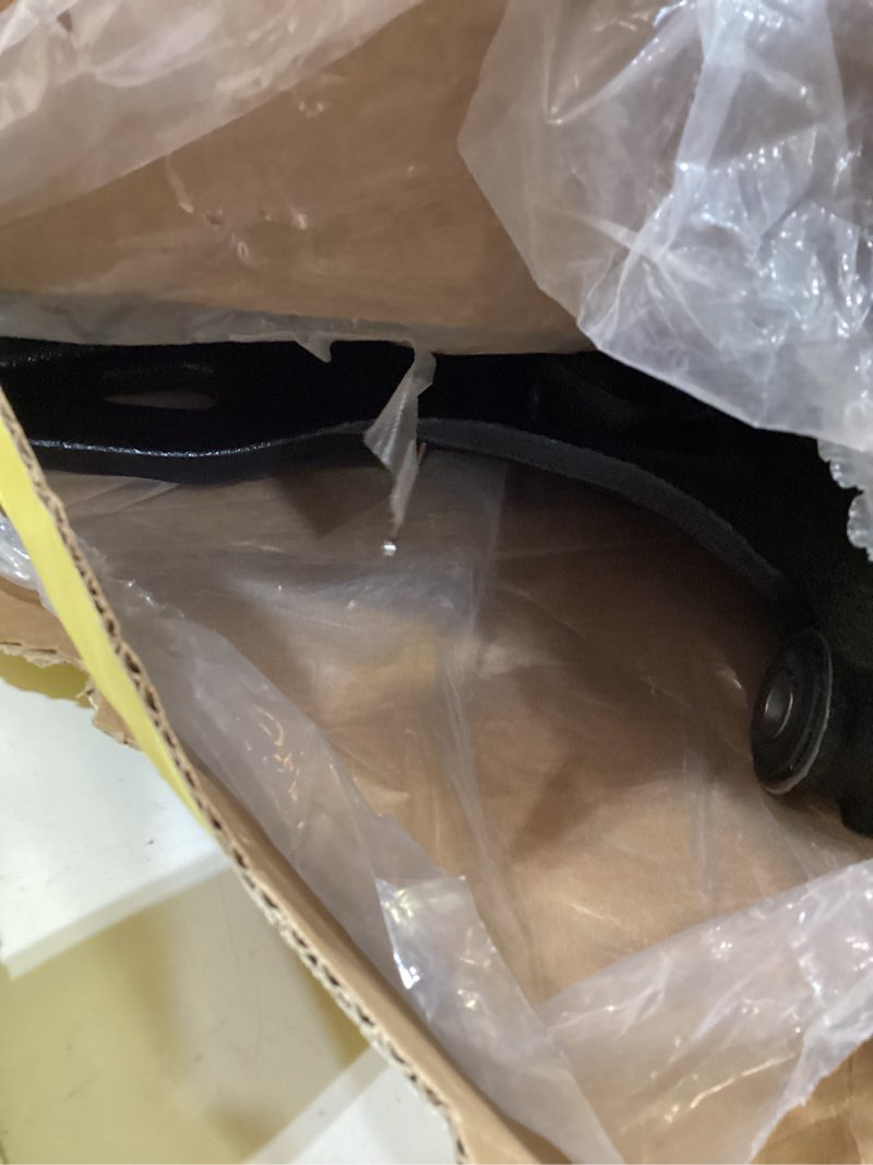 Condition photo showing Good Condition for moog rk622919 suspension control arm and ball joint assembly front right lower