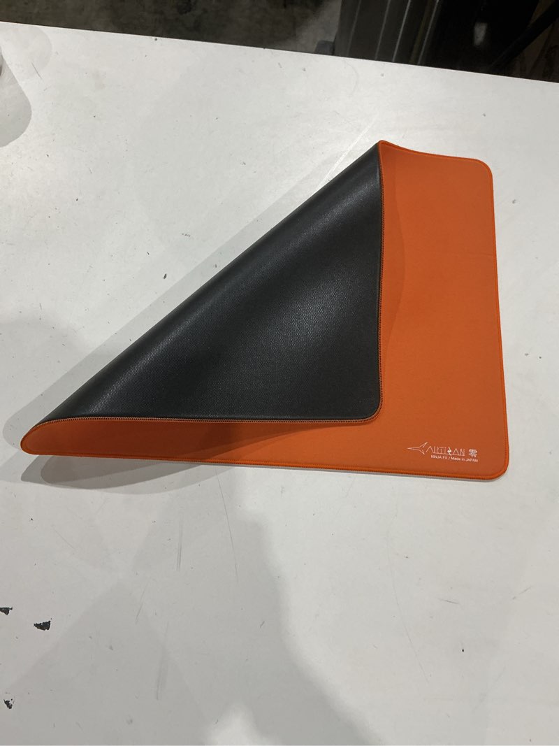 https://lotting-media.assets.bidfta.com/lotting_26af2e9f-7019-4eb6-a074-9b0f3980a85d