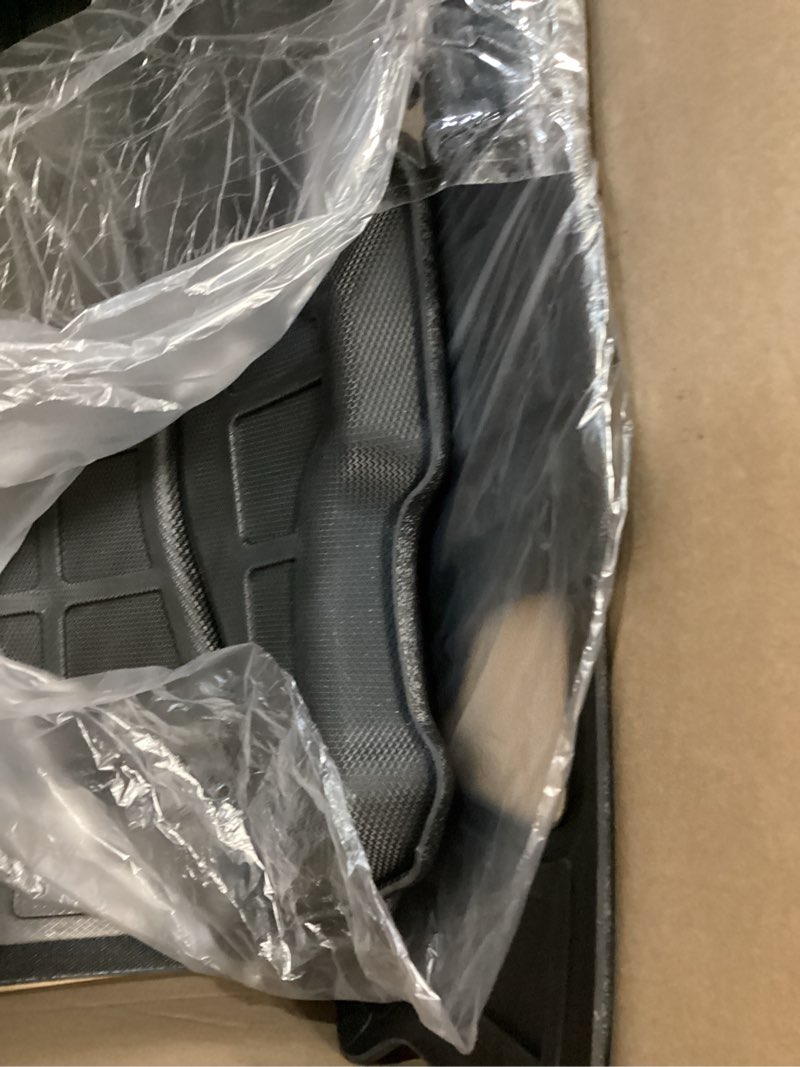 Condition photo showing Good Condition for cargo mat & backrest mat compatible with 2021 2022 2023 2024 2025 toyota sienna 7&8 seats tpe anti-slip durable trunk liner for toyota sienna accessories 2021-25|toyota sienna 7/8 seats|cargo liner