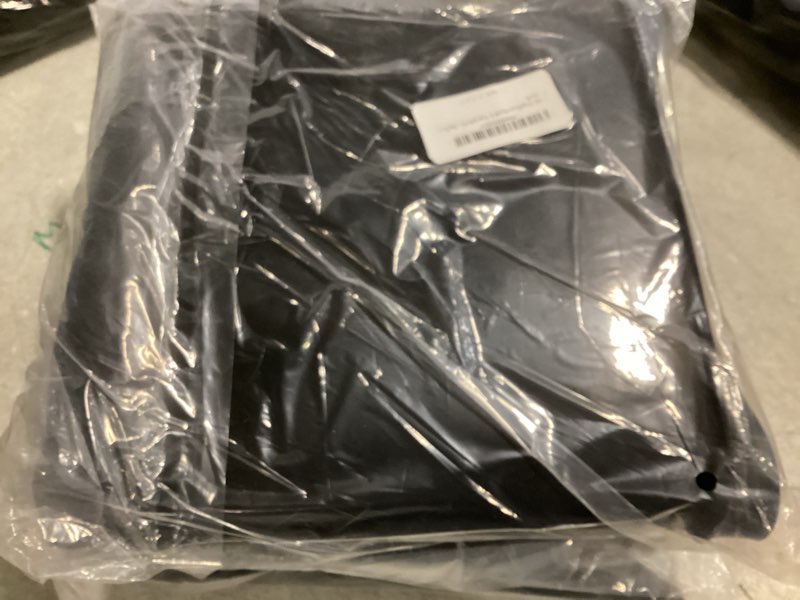 https://lotting-media.assets.bidfta.com/lotting_26b86b7a-3ce9-46d2-94ff-0244029a8d2e