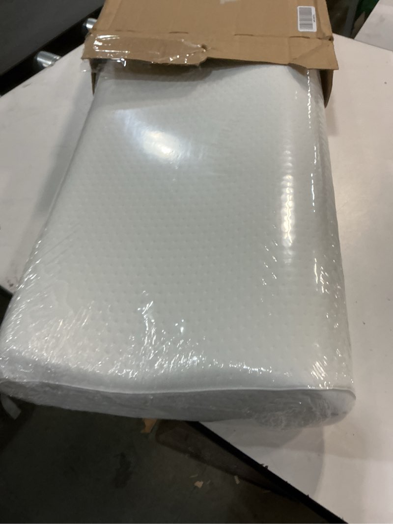 Condition photo showing New/Like New for Tempur-Pedic TEMPUR-Ergo Neck Pillow, Large Profile, White High Profile 1