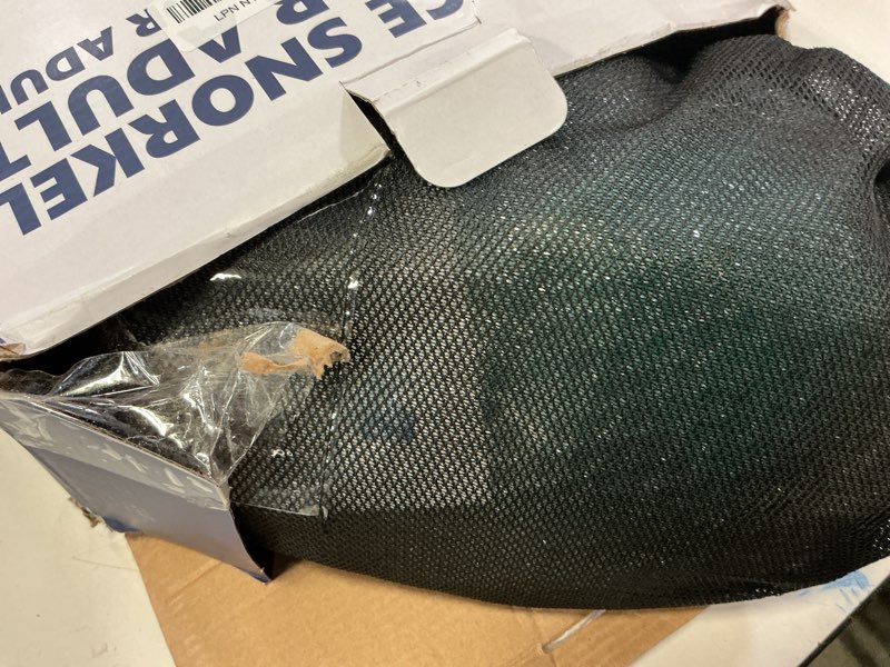 Condition photo showing New/Like New for QingSong Full Face Snorkel Mask for Adults, Snorkeling Gear with Camera Mount, 180 Degree Panoramic View Snorkel Set Anti-Fog Anti-Leak 2 Pack - Black+Black Green Small-Medium