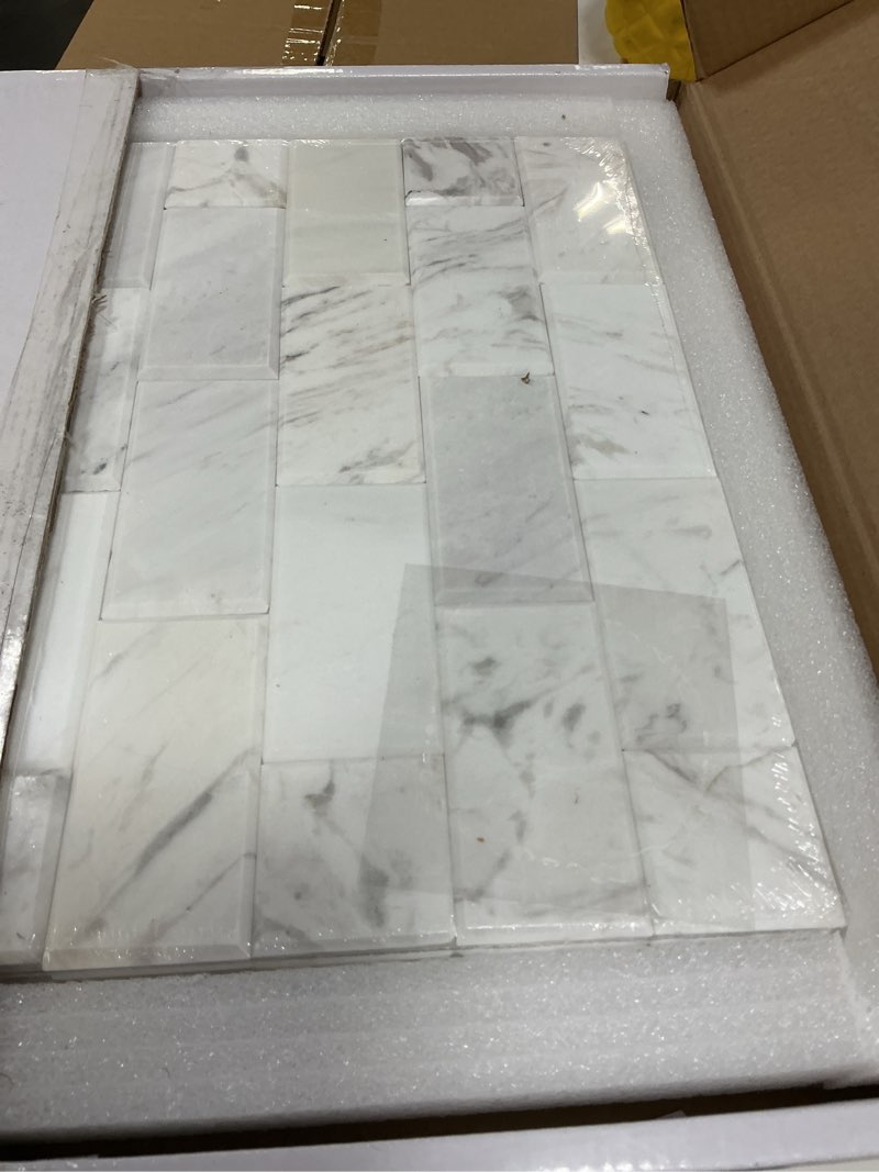 Condition photo showing Good Condition for 5-Sheet Subway Peel and Stick Backsplash Marble Tile, 11.8" x 11.8" White Natural Stone Self Adhesiv