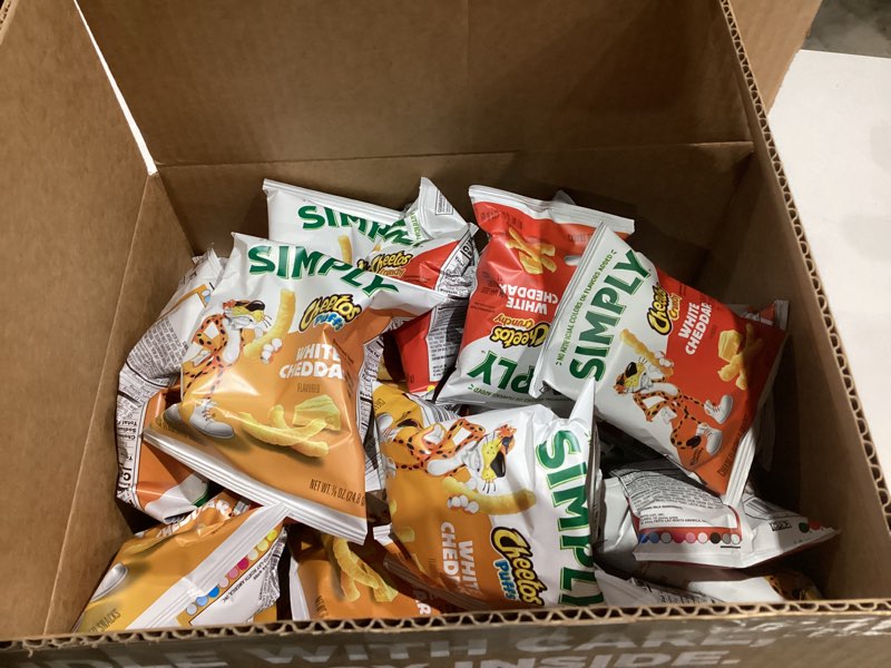 Condition photo showing New/Like New for Not exact, similar. Simply, Doritos & Cheetos Mix Variety Pack, 0.875 Ounce (Pack of 36) Simply Doritos & Simply Cheetos 36 Count (Pack of 1)