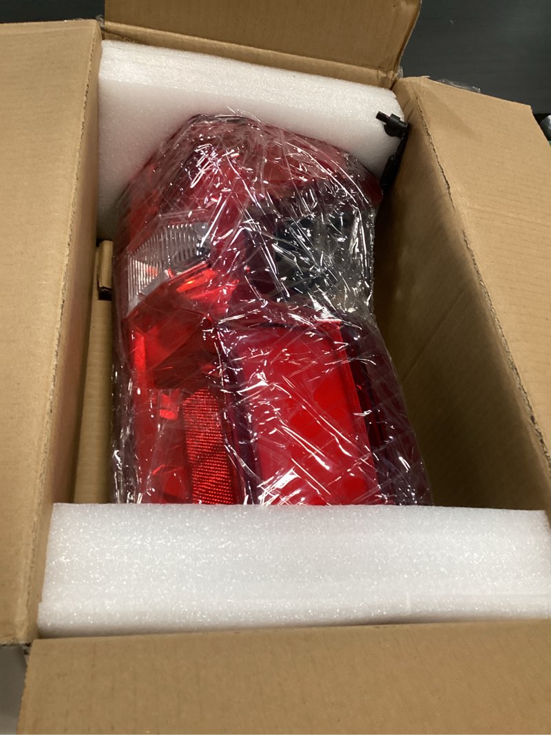 Condition photo showing Good Condition for calisay LED Tail Light Compatible with 2019-2025 Chevy Silverado 1500 Rear LED Taillights Right Side