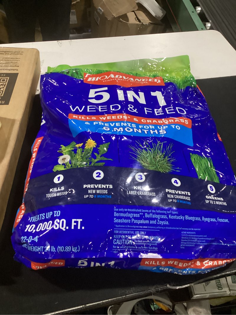 Condition photo showing New/Like New for bioadvanced 5 in 1 weed and feed, granules, 24 lb, lawn fertilizer 10000 square feet